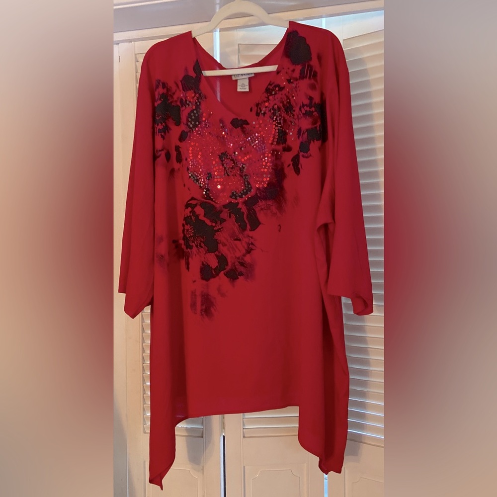 NWOT Catherines Red Semi-Sheer Tunic Blouse, Size 4x